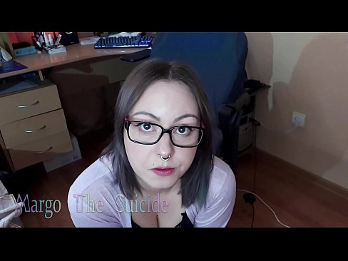 ❤️ Ọmọbinrin ti o ni gbese pẹlu awọn gilaasi buruja Dildo jinna lori Kamẹra ️❌ wa %yo.pornoreino-com.ru ❌️❤
